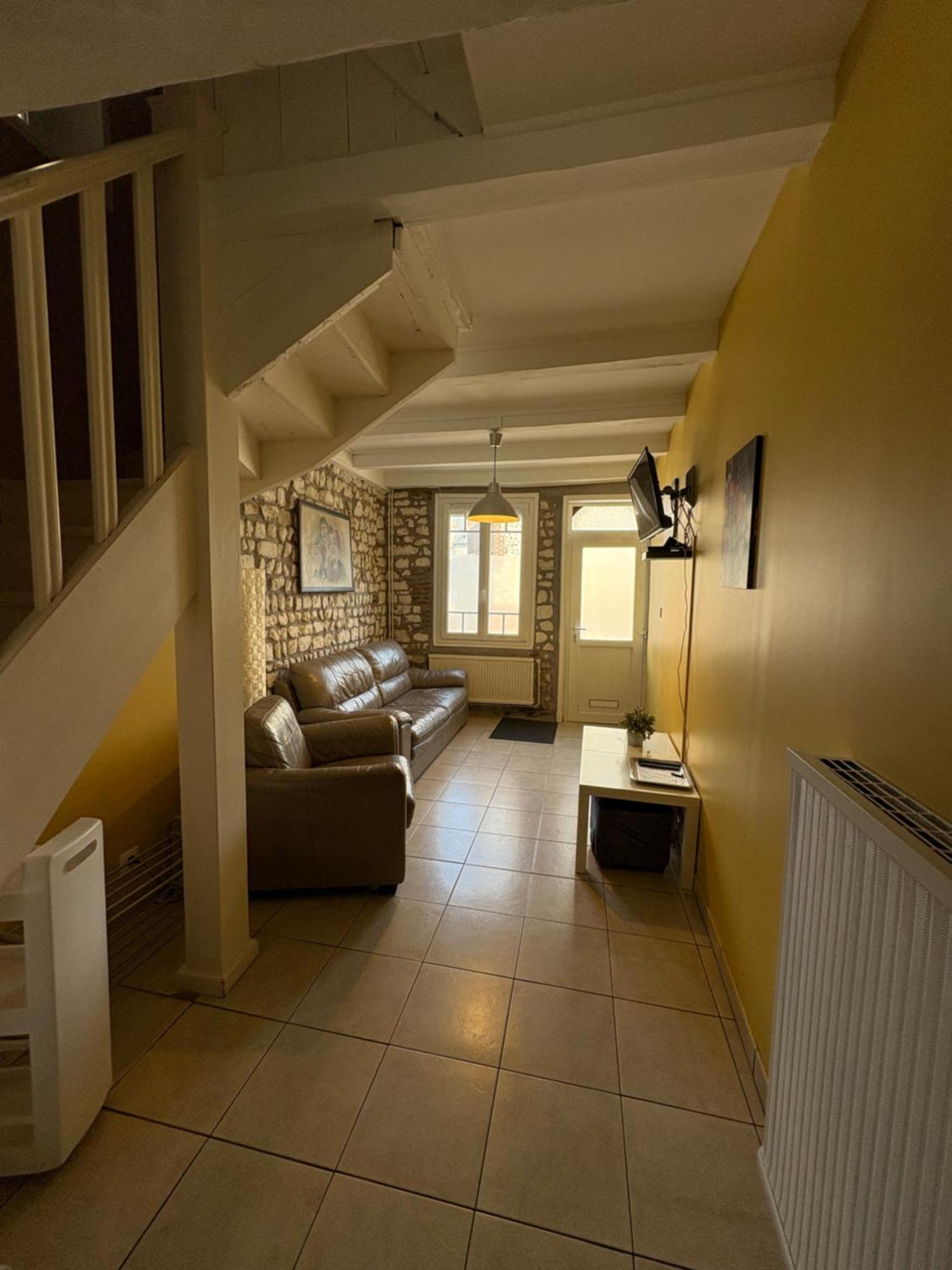 Les Sources Yportaises Villa Luaran gambar